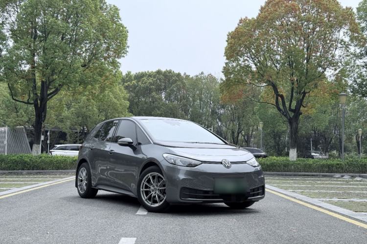 Used Volkswagen ID.3 2024 Outstanding Edition Exterior 6