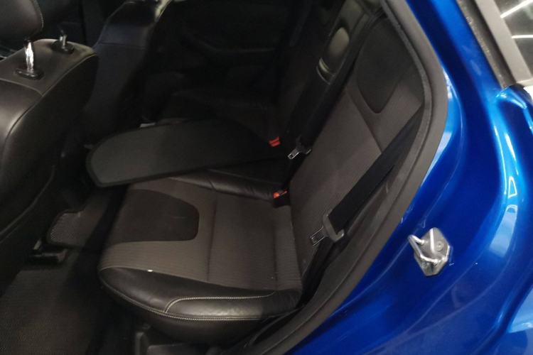 Used Ford Focus 2012 Hatchback 2.0L Automatic Luxury Sport Model