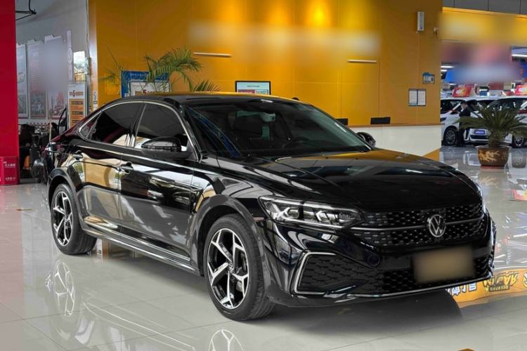 Used Volkswagen Passat 2024 380TSI Starry Luxury Edition