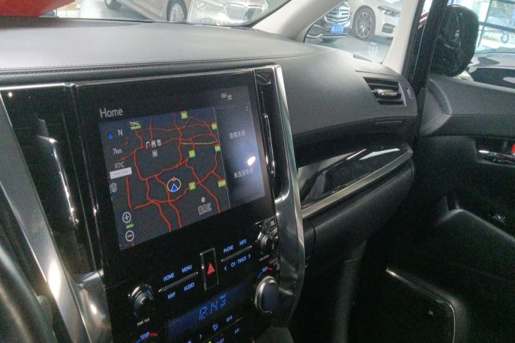 Used Toyota Vellfire 2020 Dual-Engine 2.5L HV Luxury Edition Center Console