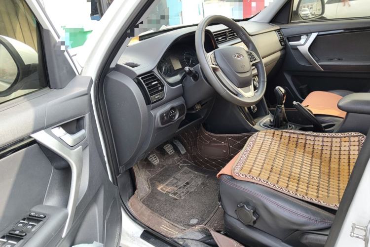 Used Chery Tiggo 3 2016 1.6L Manual ZhiShang Edition