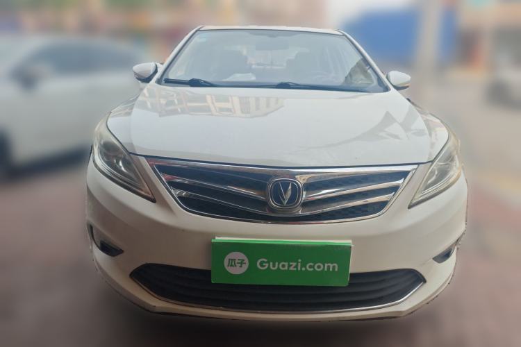 Used CHANGAN Eado 2015 1.6L Manual Luxury Model China IV Standard