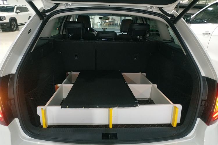 Used Skoda Octavia 2019 TSI280 DSG Luxury Edition Station Wagon China VI Standard