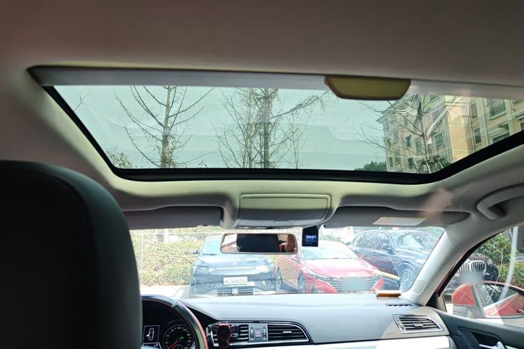 Used Volkswagen Lamando 2017 280TSI DSG Comfort Edition Headliner