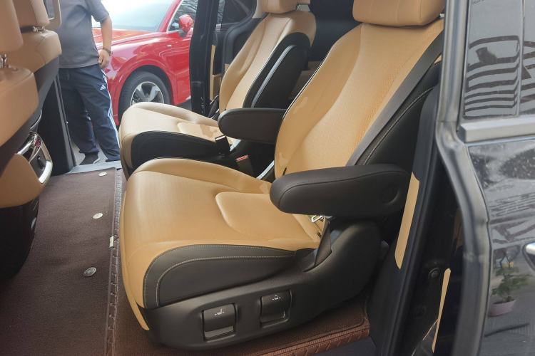 Used Kia Carnival 2021 2.0T Flagship Edition