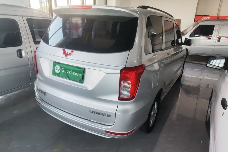 Used Wuling Hongguang 2021 1.5L Revised S Standard Version Hydraulic-Power-Assisted LAR
