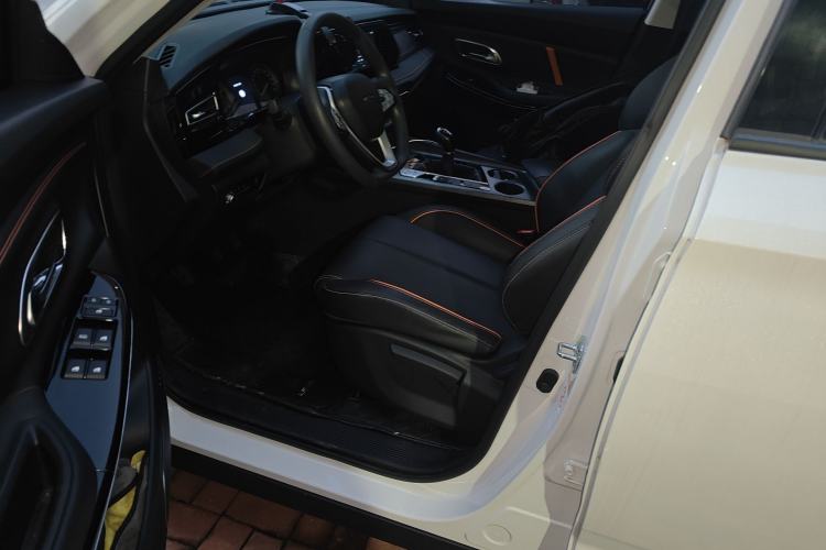 Used Oshan X7 PLUS 2022 1.5T Manual Luxury Version