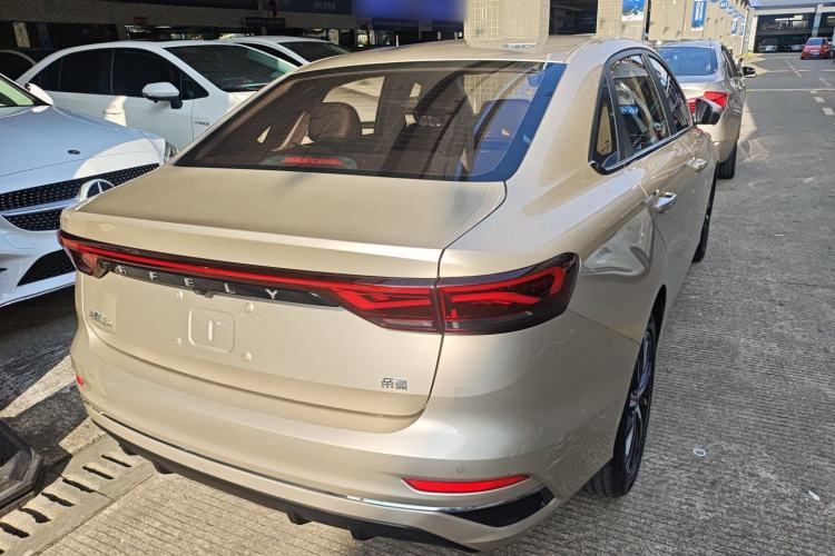 Used Geely Auto Emgrand 2022 4th Generation 1.5L CVT Luxury Model