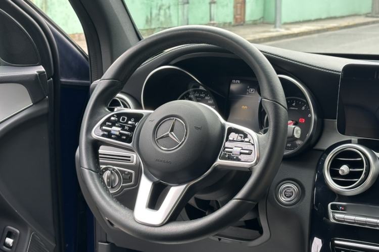 Used Mercedes-Benz GLC 2020 GLC 260 L 4MATIC Dynamic Model