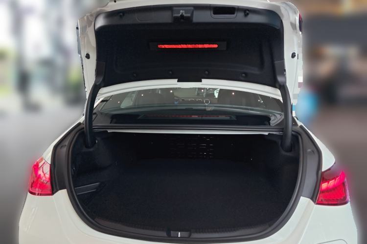 Used Mercedes-Benz C-Class New Energy 2025 C 350 eL Trunk