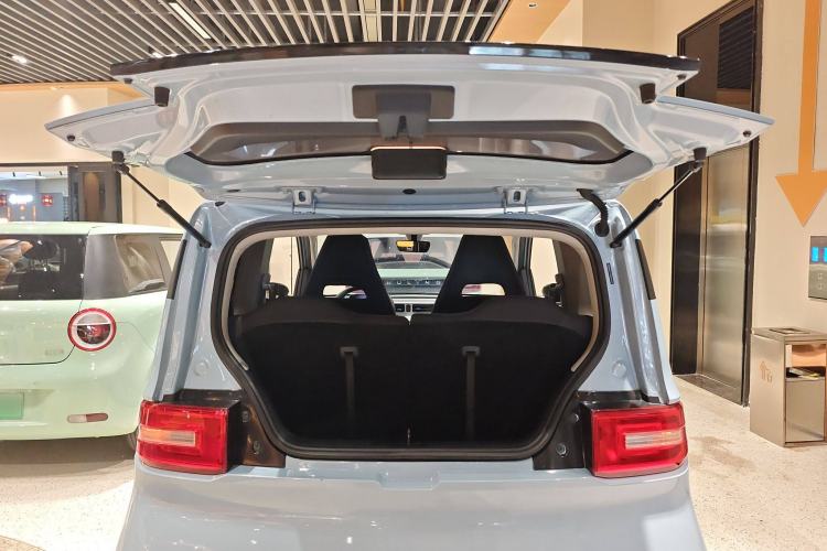 Used Wuling Hongguang MINIEV 2022 Easy Version Lithium Iron Phosphate