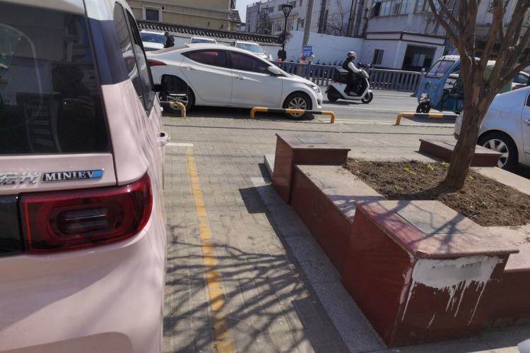 Used Wuling Hongguang MINIEV 2021 Macaron Premium Model – Lithium Iron Phosphate