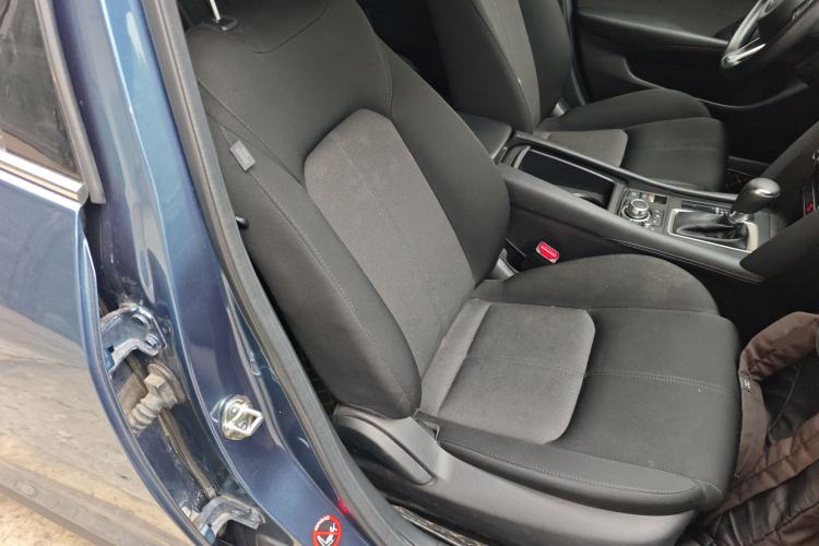 Used Mazda CX-4 2020 2.0L Automatic Two-Wheel Drive Blue Sky Exploration Edition
