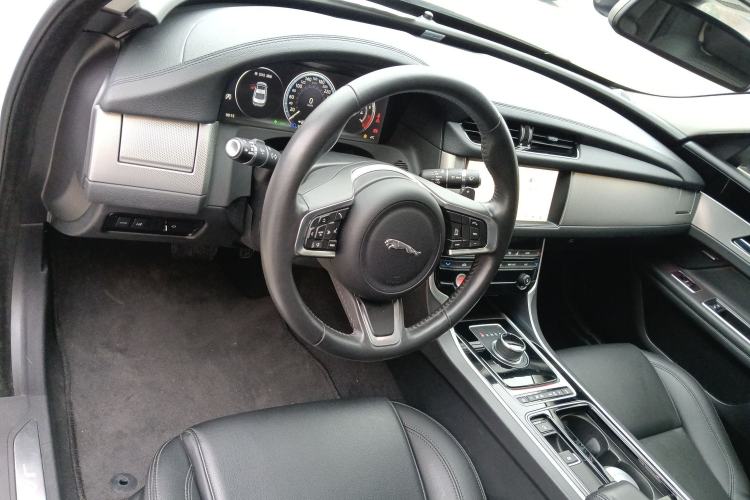 Used Jaguar XFL 2020 XFL 2.0T P200 Two-Wheel-Drive Elite Edition