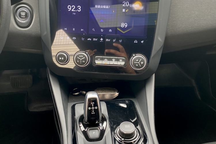 Used Lynk & Co 03 2022 1.5TD DCT JingPro Audio And AC Panel