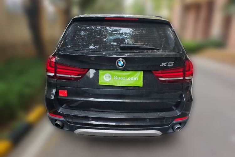 Used BMW X5 2015 xDrive28i
