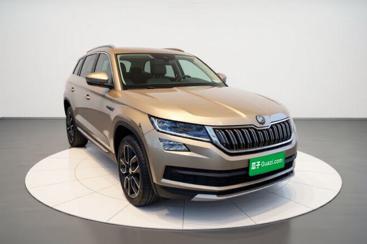 Used Skoda Kodiaq 2019 Facelifted TSI380 7-Seater All-Wheel-Drive Luxury Enjoyment Edition China VI Standard