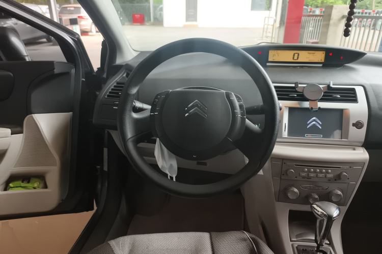 Used Citroen C-Quatre 2011 Sedan 1.6L Automatic Champion Edition Steering Wheel