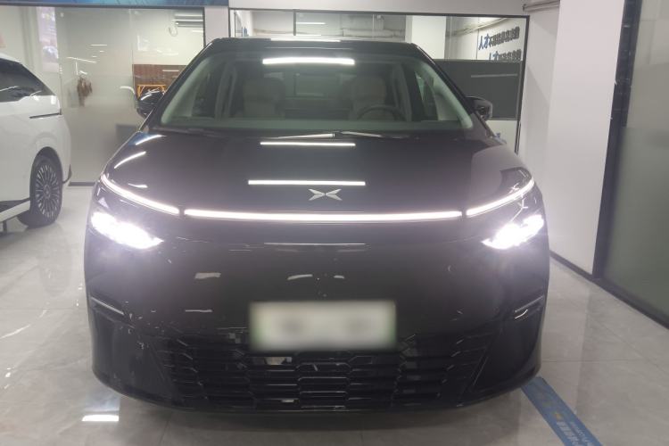 Used XPeng X9 2025 740 Ultra-Long Range Max
