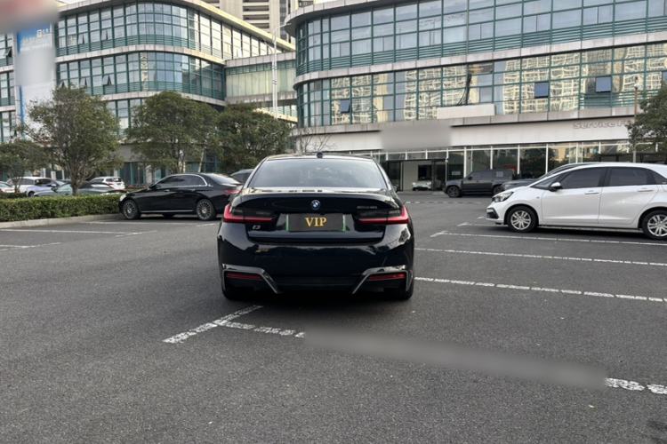 Used BMW i3 2023 eDrive 40 L Midnight Edition
