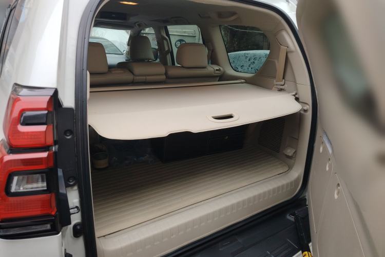 Used Toyota Prado 2018 3.5L Automatic TX-L NAVI with Rear-Mounted Spare Tire Trunk