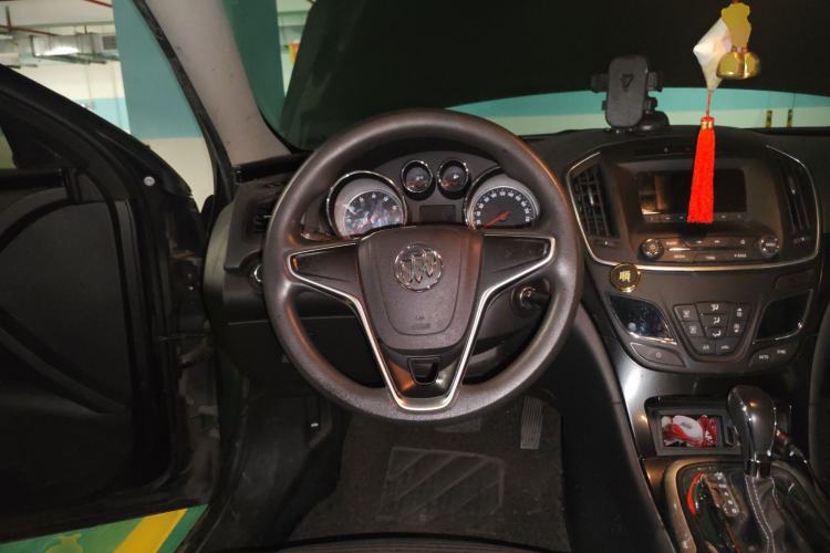 Used Buick Regal 2015 1.6T Fashion Tech Model
