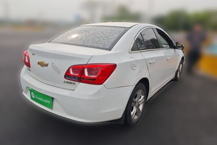 Used Chevrolet Cruze 2015 1.5L Classic SE MT Rear Right 45 Deg