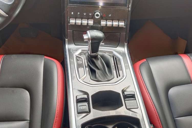 Used Haval H4 2019 Red-Label 1.5 GDIT DCT Luxury Smart Connectivity Model
