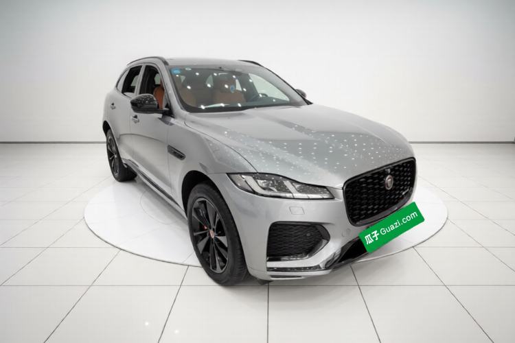 Used Jaguar F-PACE 2023 P250 R-Dynamic BLACK

