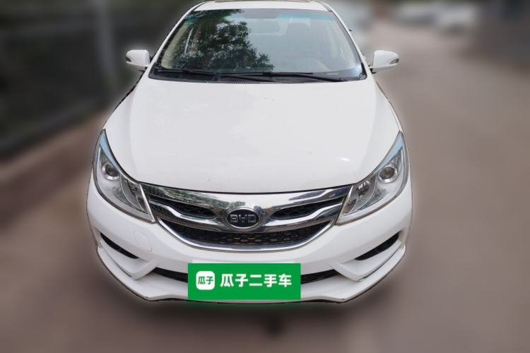 Used BYD Surui 2015 Revised Version 1.5L Manual Luxury Edition
