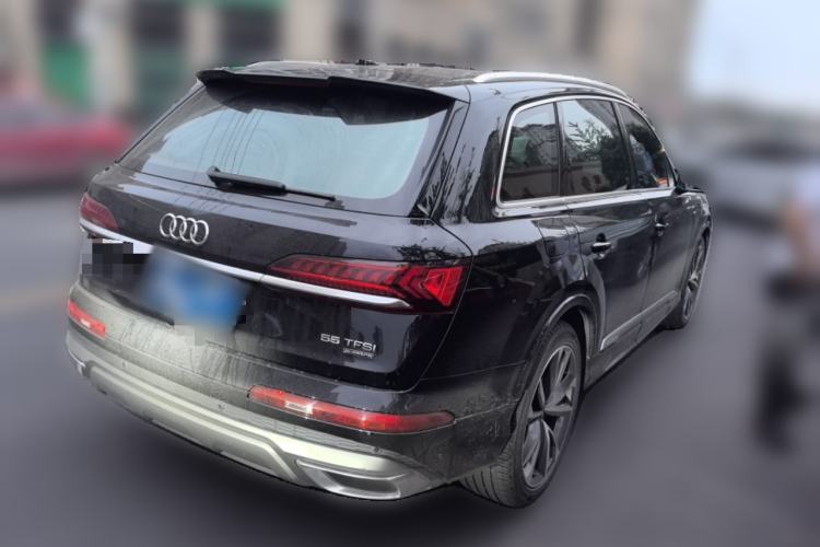 Used Audi Q7 2022 55 TFSI quattro S line Sport model