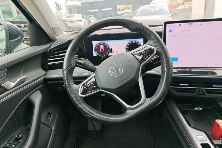 Used Volkswagen Magotan 2024 380TSI DSG Ultimate Edition
