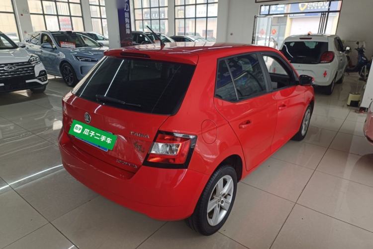 Used Skoda Fabia 2016 1.4L Automatic Car Enjoy Edition
