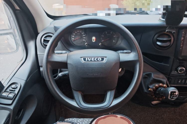 Used Iveco Eurocargo 2021 2.0T Manual M1 Dedicated Platform Long Wheelbase Short Overhang High Roof Side Sliding Door F1A