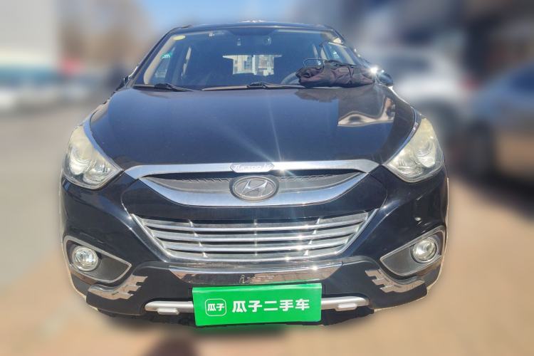 Used Hyundai ix35 2010 2.0L Automatic Two-Wheel Drive New Edition GL Front
