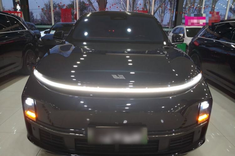 Used Li Auto L7 2023 Air model
