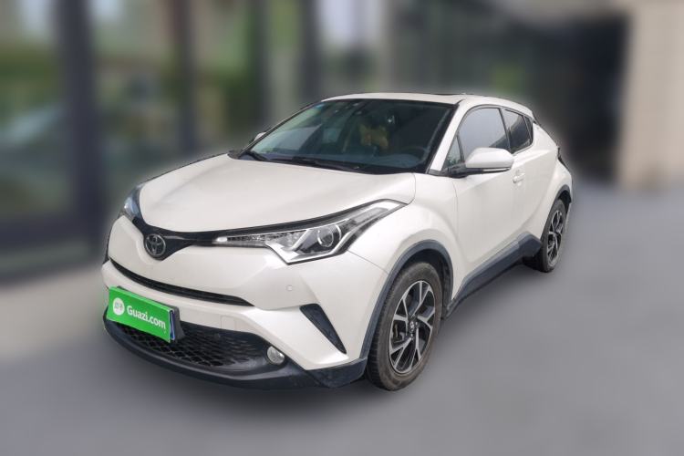 Used Toyota C-HR 2018 2.0L Leading with Sunroof China VI Standard
