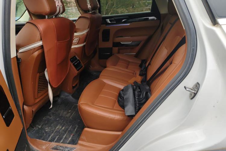 Used Zotye T700 2017 1.8T Dual-Clutch Luxury Model
