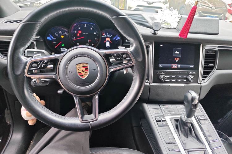 Used Porsche Macan 2017 Macan 2.0T
