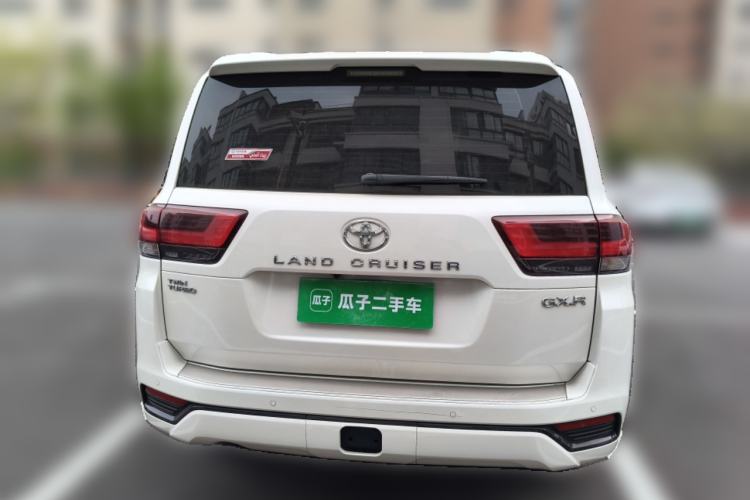 Used Toyota Land Cruiser 2022 3500 3.5T GXR with 20 Wheels Velvet Interior Ambient Lighting and Creep Mode—Middle East Edition Rear