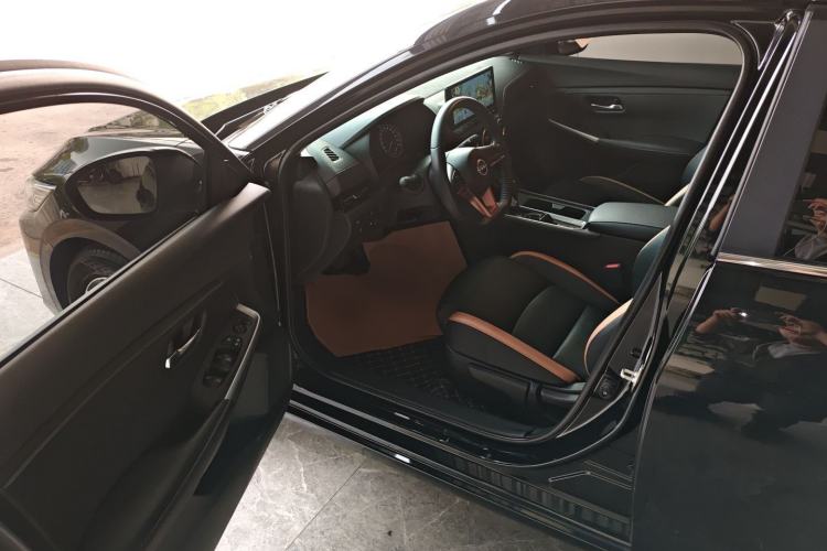 Used Nissan Sylphy 2023 1.6L CVT Black Gold Edition