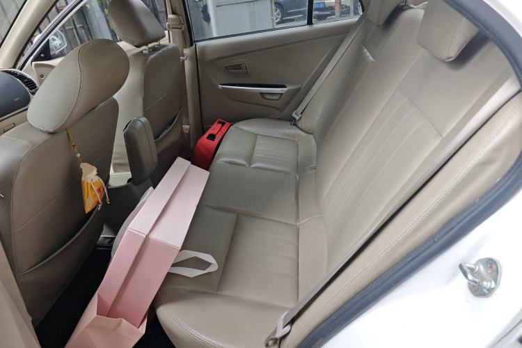 Used Soueast V3 Lingyue 2014 1.5L Manual Happiness Edition Left Rear Seat