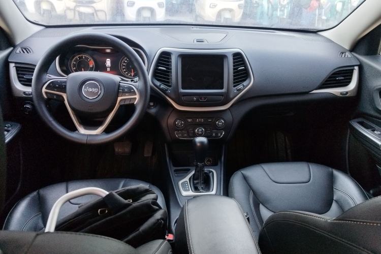 Used Jeep Cherokee 2017 2.4L Leading Smart Edition