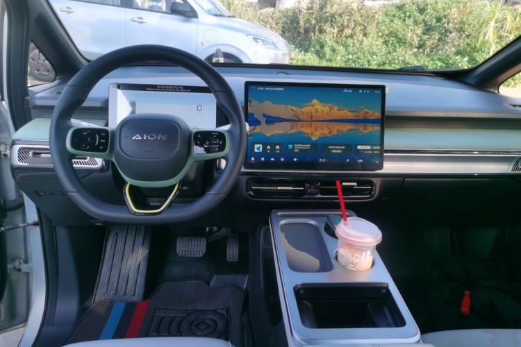 Used AION Y 2023 Younger
