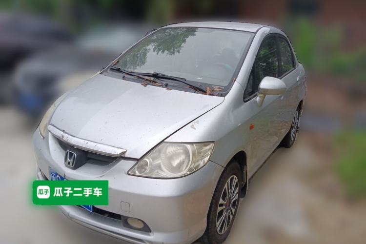 Used Honda Fit 2004 sedan 1.3L manual transmission