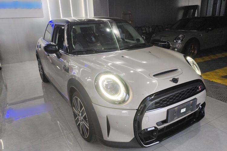 Used MINI MINI 2022 2.0T COOPER S Artist Five-Door Edition