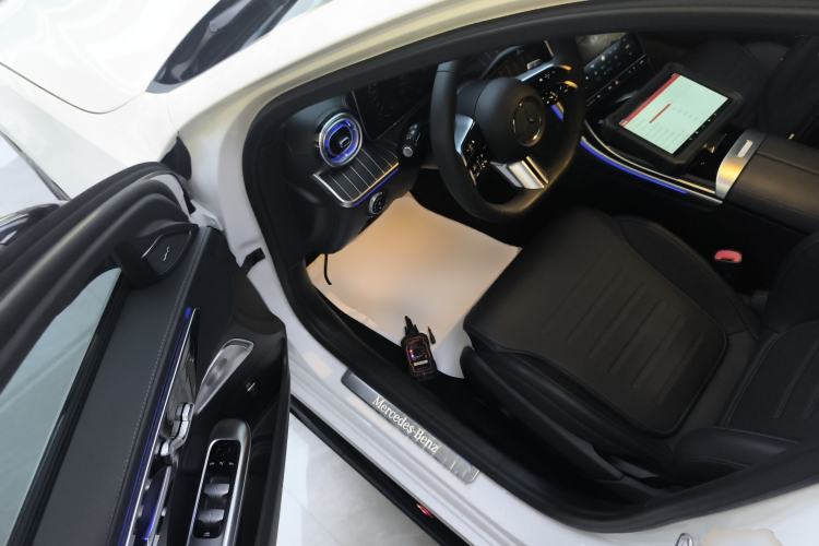 Used Mercedes-Benz C-Class 2023 Restyled C 260 L Night Edition Sports Version Driver Seat