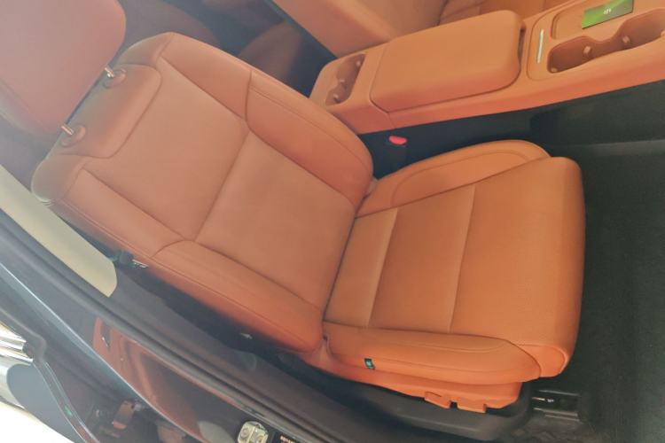 Used Leapmotor C16 2024 Range-Extended 200 Luxury Edition