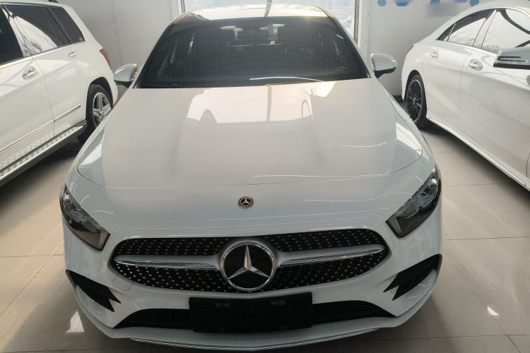 Used Mercedes-Benz A-Class 2020 Restyled A 200 L Sport Sedan Fashion Version
