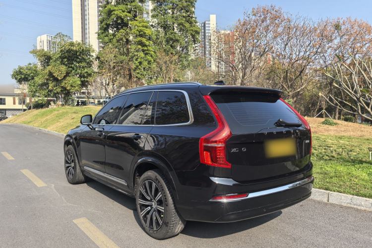 Used Volvo XC90 2023 B5 SmartDrive Luxury Edition 5 Seats